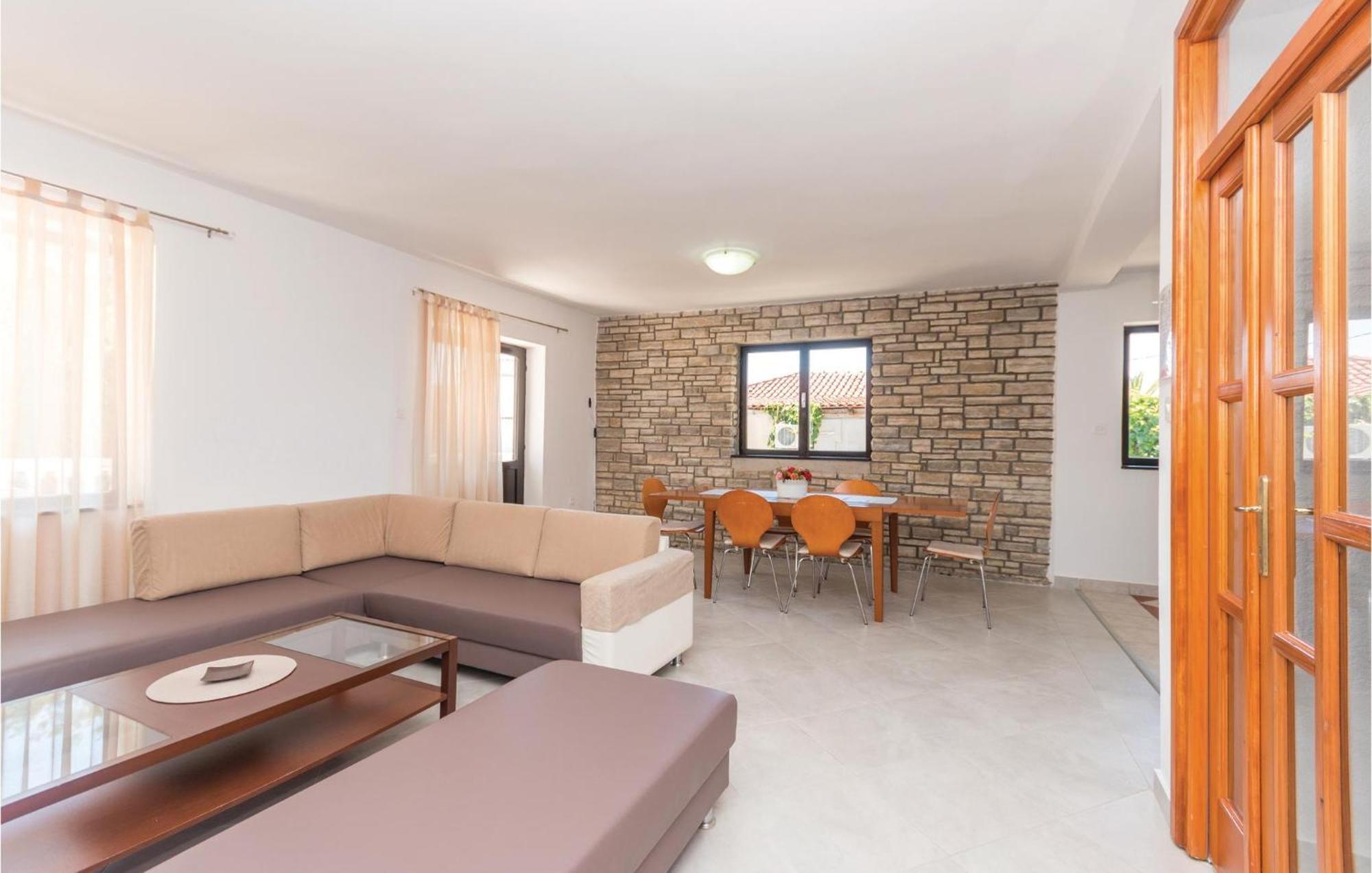 Gorgeous Home In Bibinje With House Sea View エクステリア 写真