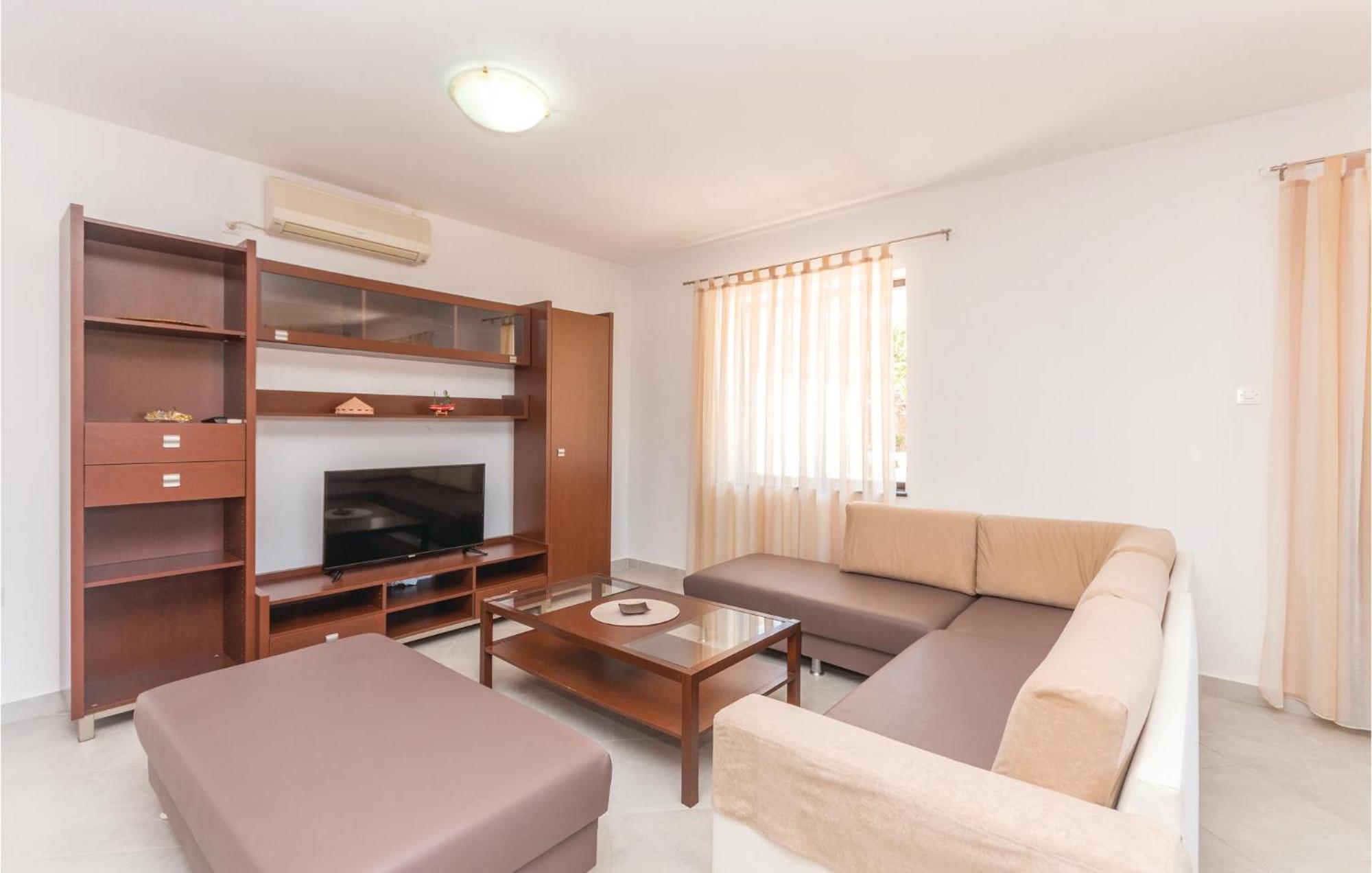 Gorgeous Home In Bibinje With House Sea View エクステリア 写真