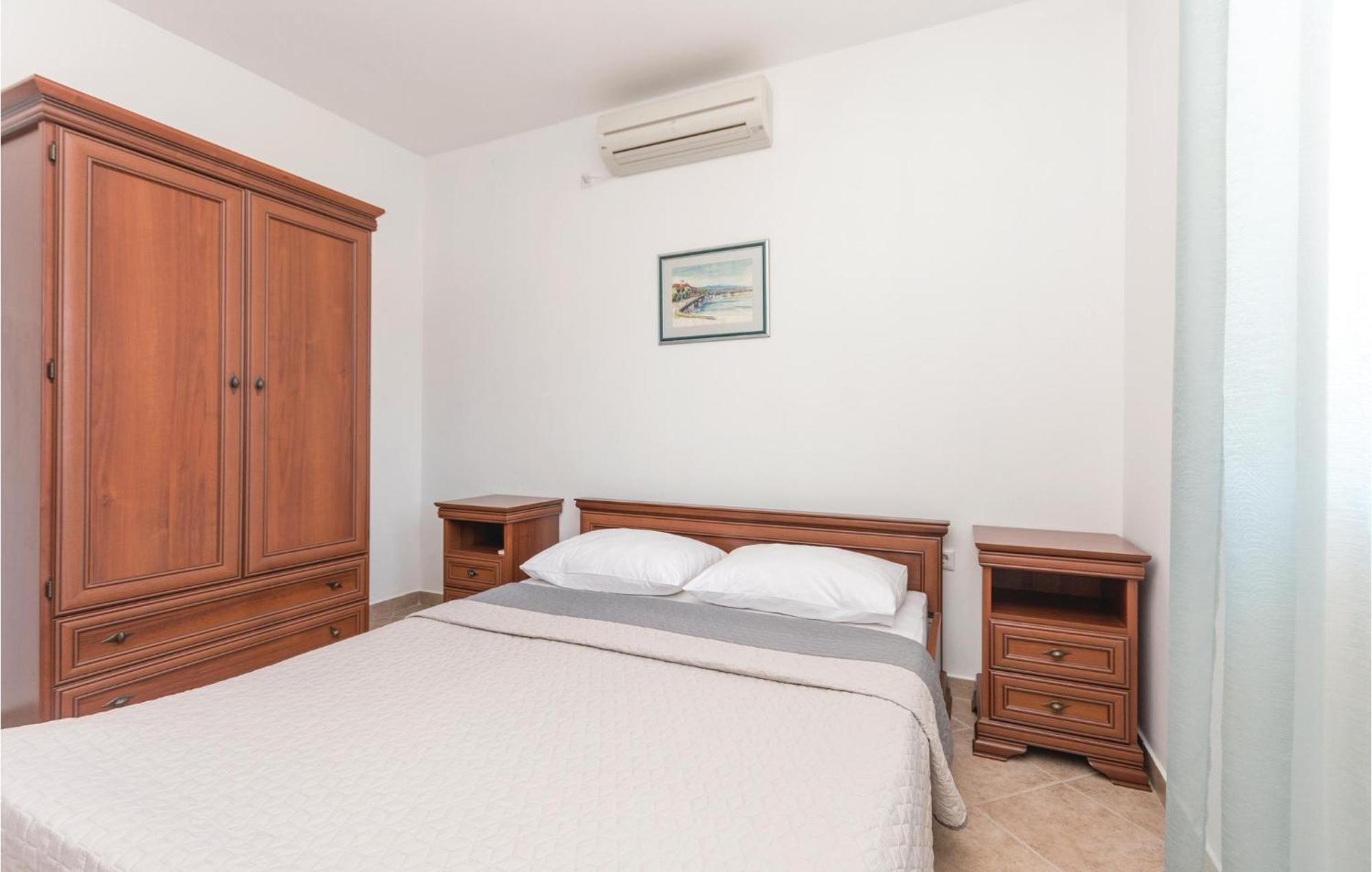 Gorgeous Home In Bibinje With House Sea View エクステリア 写真
