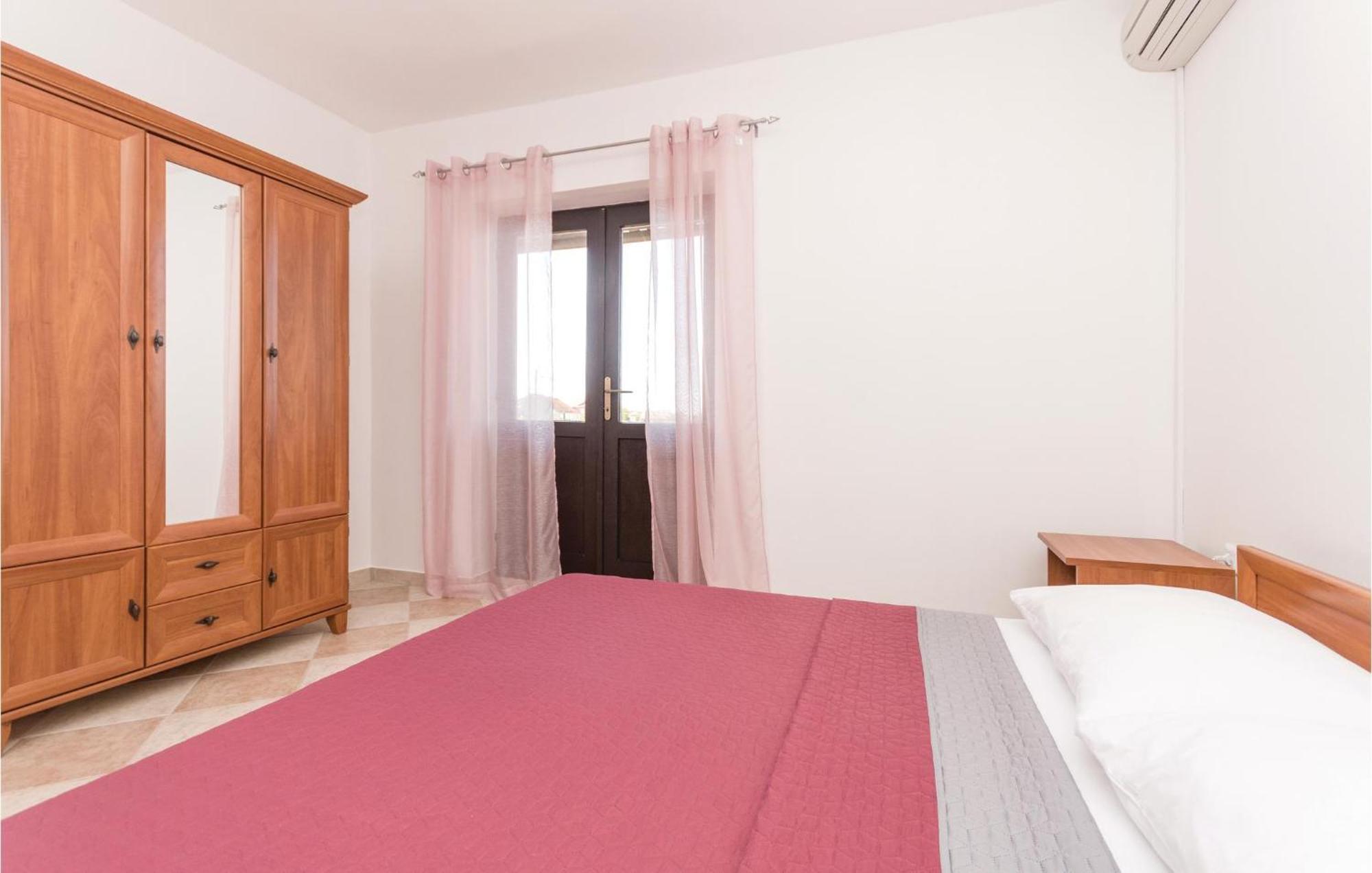 Gorgeous Home In Bibinje With House Sea View エクステリア 写真